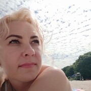  ,  Valentyna, 43
