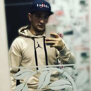  ,   Lacoste, 28 ,   ,   
