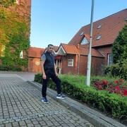  ,  Ilqar, 43