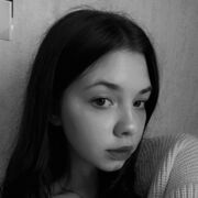  ,  Dasha, 19