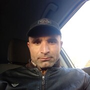  ,   Ruslan, 40 ,   ,   