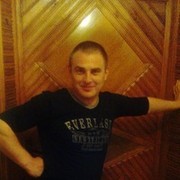  ,  Eduard, 32