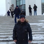  ,  Ilhom, 51