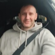  Barking,  Ihor, 39