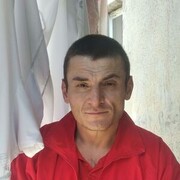  ,   Vladimer, 44 ,   ,   