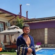  ,  Akbar, 26