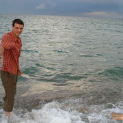  ,   Grisa, 36 ,  