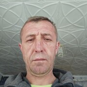  ,   Sergei, 46 ,   c 