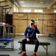  ,  Stas, 20