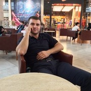  ,   Tudor, 39 ,  