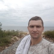  ,   Cerega, 36 ,  