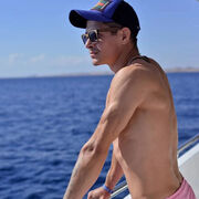  ,   D Alex, 36 ,   ,   , c 