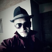  ,   Oktavian, 28 ,   ,   