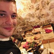  ,   Tony, 24 ,   ,   