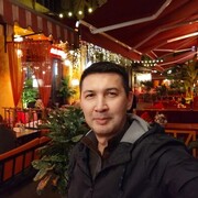  ,   Maxx, 33 ,   ,   