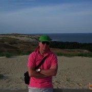  ,   Alex, 60 ,   