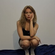  ,   Viktoria, 22 ,   ,   , 