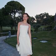  , Yana
