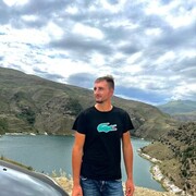  ,  Vadim, 27