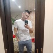  ,   Artur, 25 ,   ,   