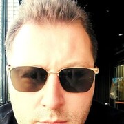  ,  Irakli, 36