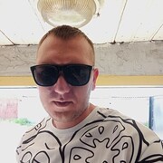  ,  , 32