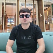  ,  Aziz, 25