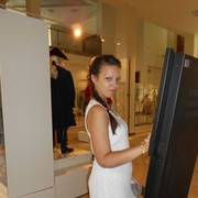  ,   Julia, 34 ,   ,   , c 