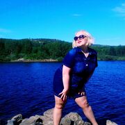  ,   Diana, 43 ,   
