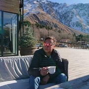  ,   Ray, 52 ,   ,   