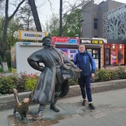  ,  Yuriy, 34