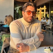  ,  Deniz, 29