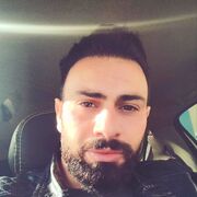  ,  Reza, 34