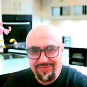  Purton Stoke,   Shah, 51 ,   ,   