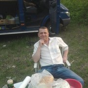  ,   Bob, 44 ,   