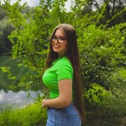  , 