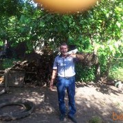  ,   Artur, 45 ,  