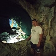  ,   Denis, 37 ,   ,   