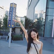  ,   Minni, 20 ,   