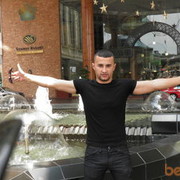  ,   Alex, 39 ,   
