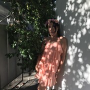    &#129395;