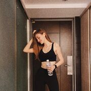  ,   Mia, 35 ,   ,   