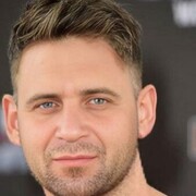  ,  Vova, 38
