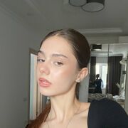  ,  anya, 22