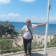  Mimarsinan,  Mert, 49
