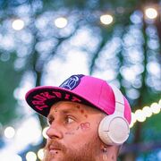  ,   Eugen, 34 ,   ,   