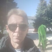  ,  Vas, 52