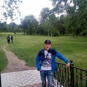  ,   Andrei, 32 ,  
