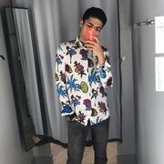  ,   Khalifla, 26 ,   ,   