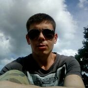  ,  Nik, 35